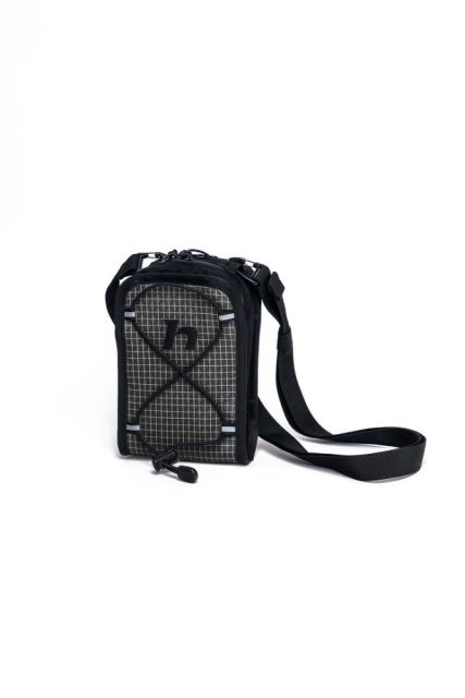 taska-hannah-camping-dynamic-pouch-jet-black.jpg